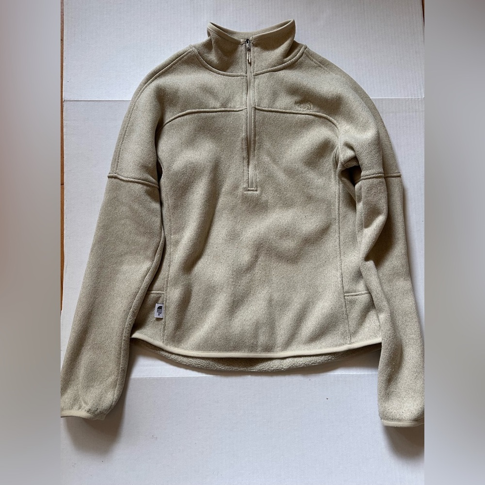 North Face Women’s Beige Quarter-Zip Fleece Pullover